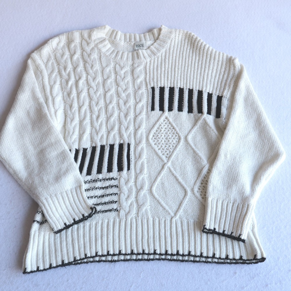 BKE Womens White Cable Knit Patchwork Crewneck Sweater Black Trim Size M